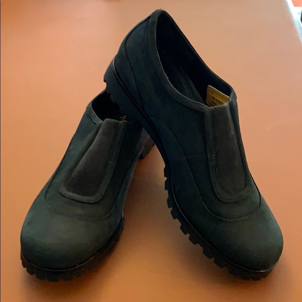 Cole Haan waterproof black suede slip-on US6